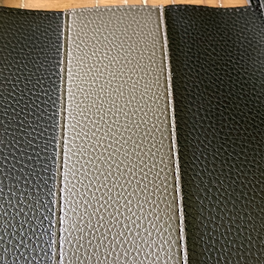 Vince Camuto Luck Tote (Pebbled Black & Grey) - Picture 9 of 10